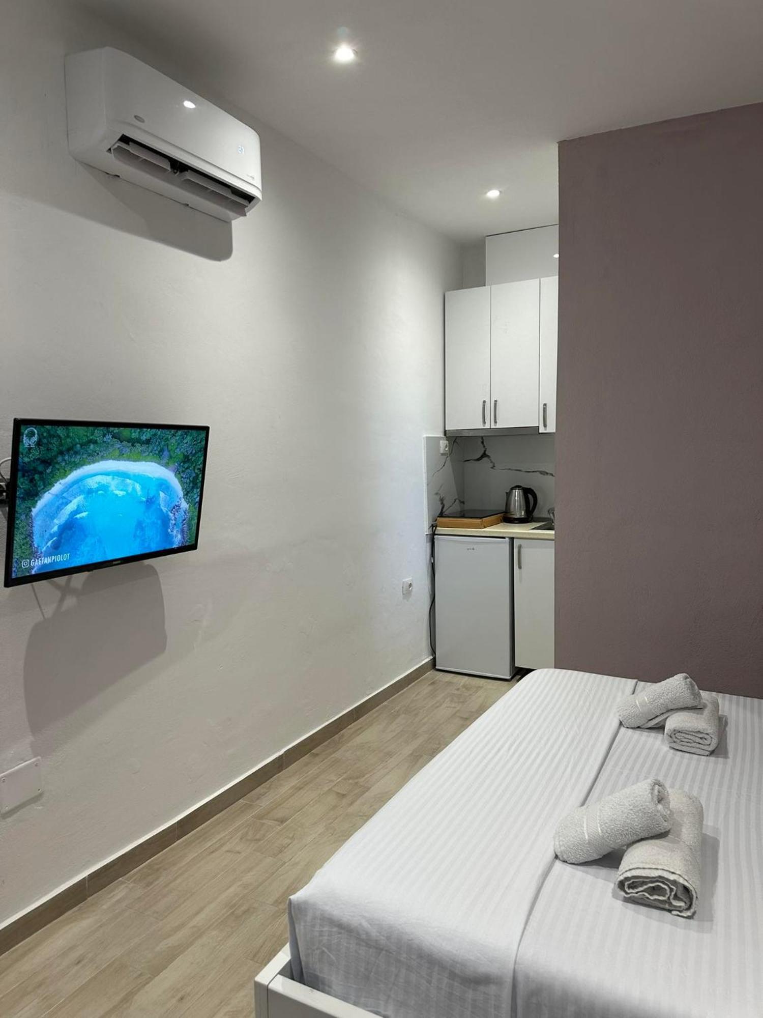 Elite Inn Vlorë Exterior foto