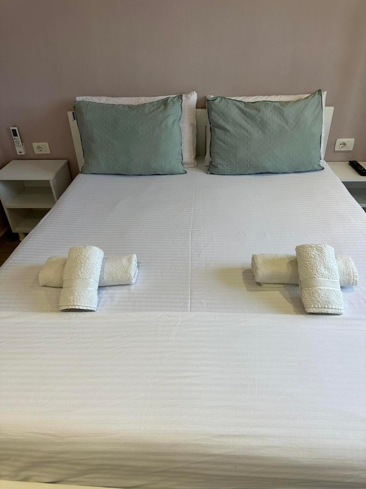 Elite Inn Vlorë Exterior foto
