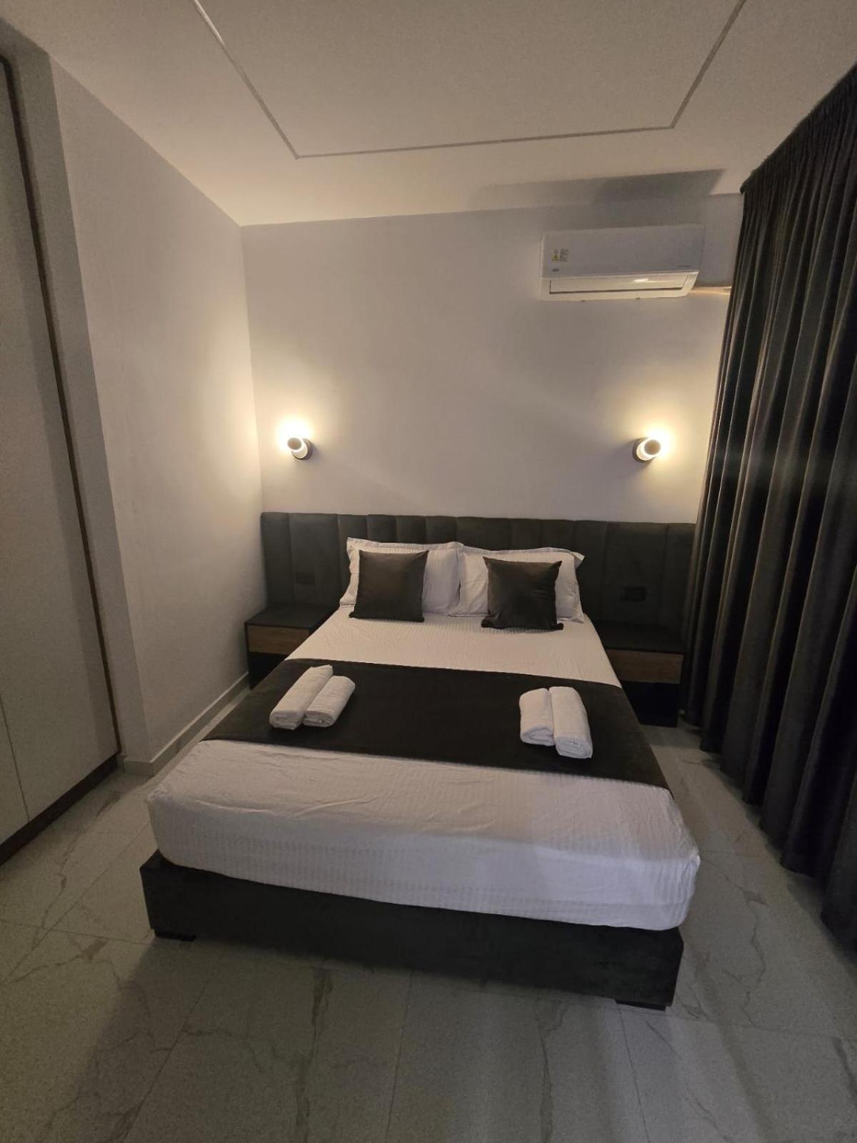 Elite Inn Vlorë Exterior foto